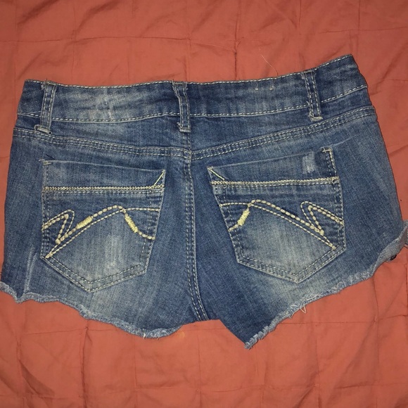 Target shorts - Picture 2 of 2